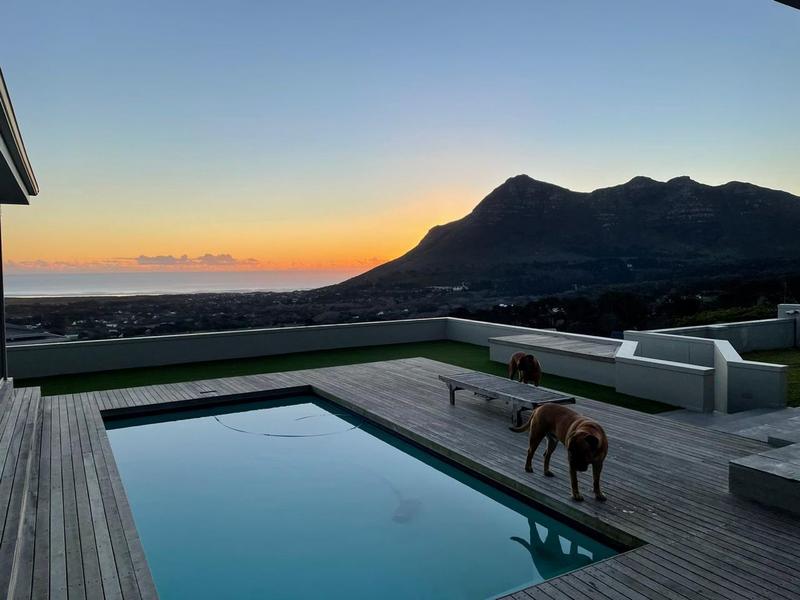 5 Bedroom Property for Sale in Belvedere Western Cape